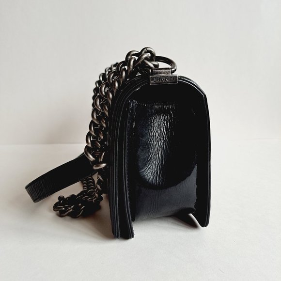 Chanel Black Python Medium Boy Flap Bag - Picture 6 of 16